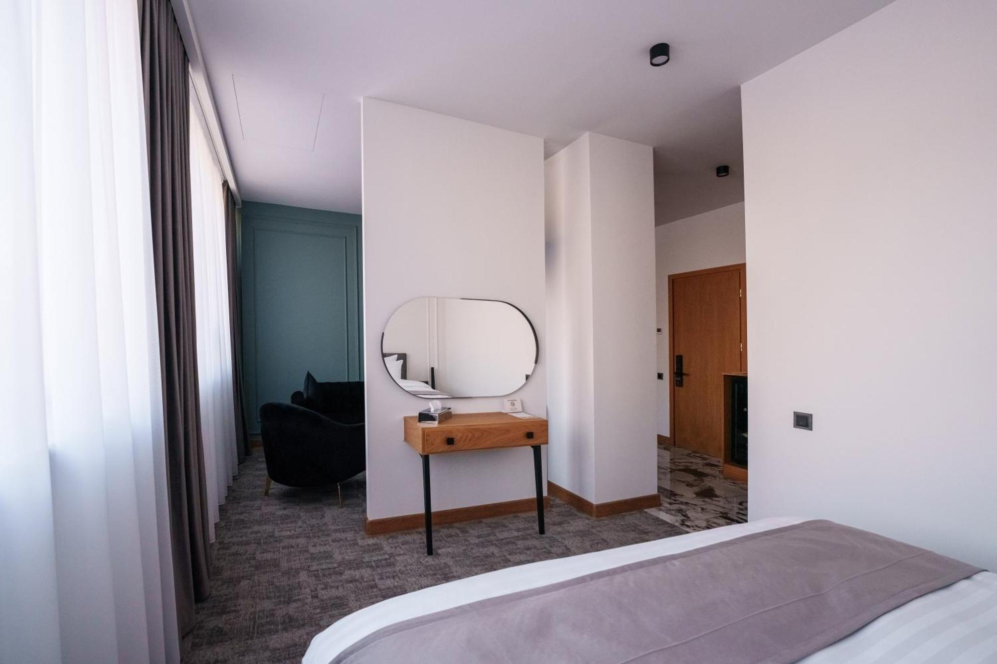 יירבאן Revive Boutique Hotel מראה חיצוני תמונה