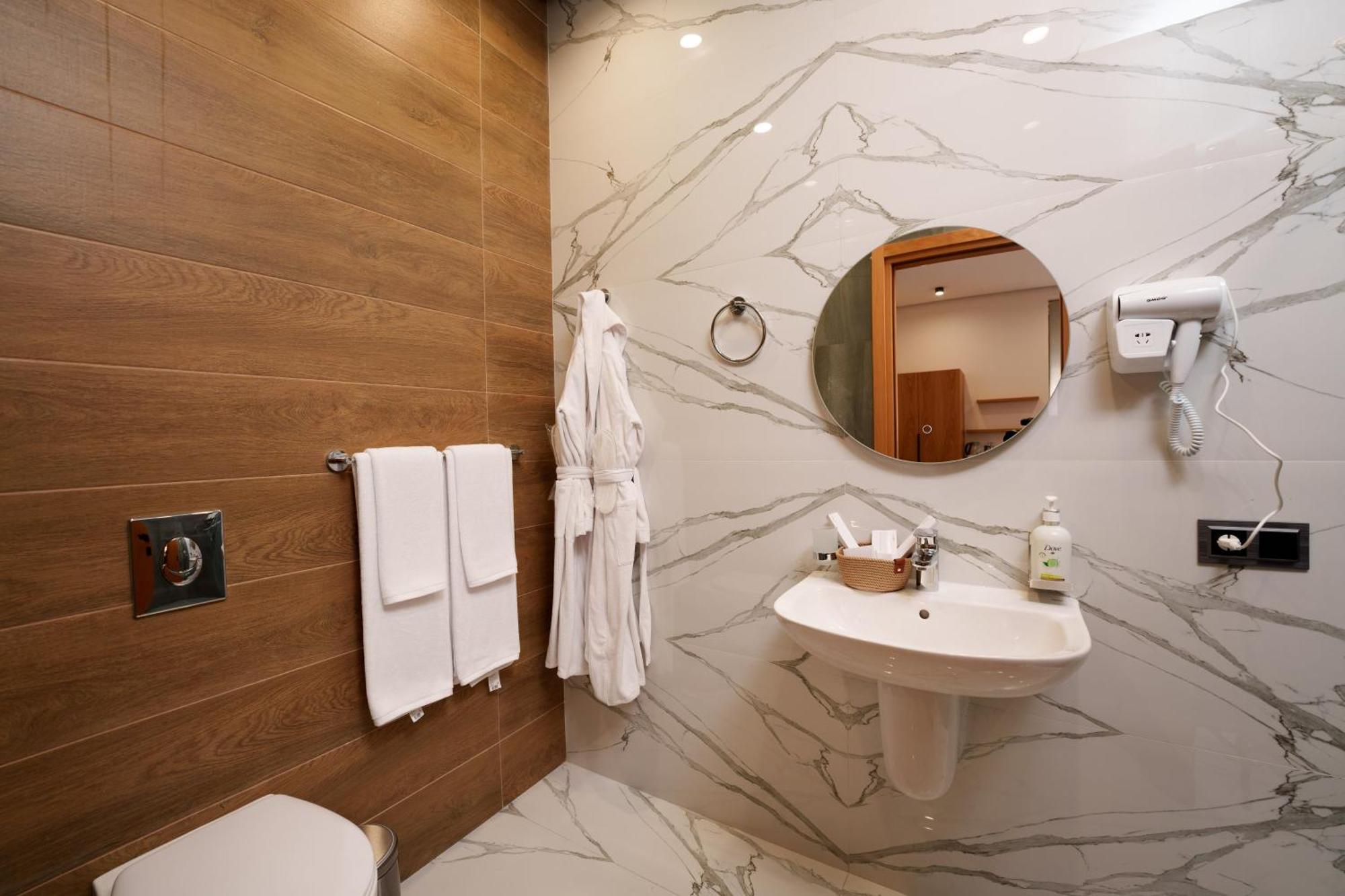 יירבאן Revive Boutique Hotel מראה חיצוני תמונה