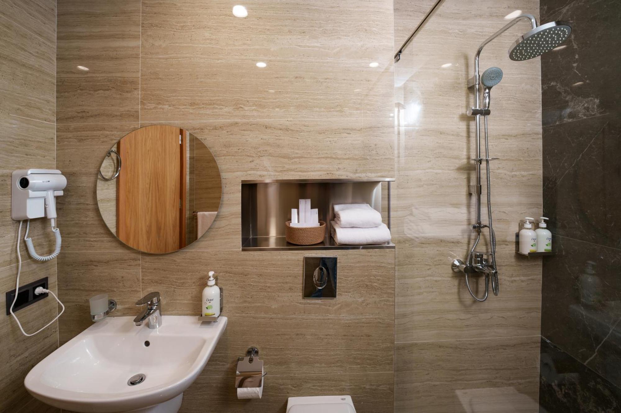 יירבאן Revive Boutique Hotel חדר תמונה